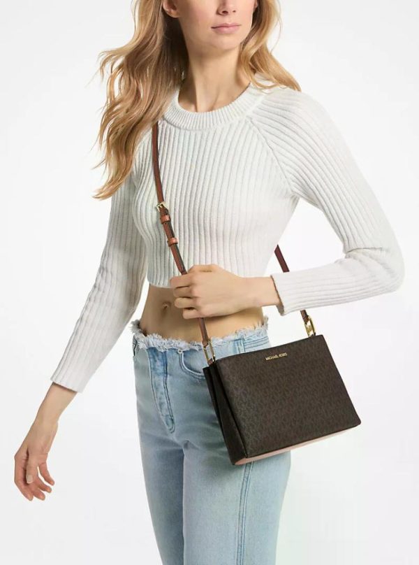 Cartera Crossbody Michael Kors Modelo Trisha Marrón Monograma Dorado
