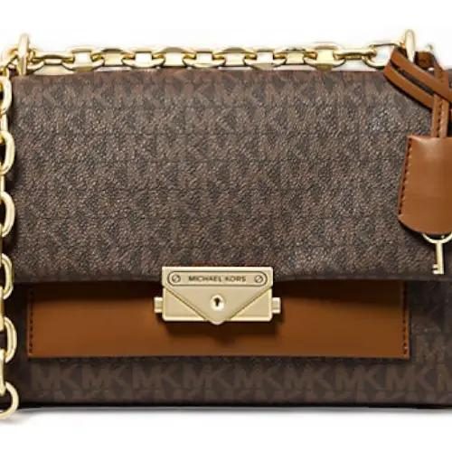 Cartera Michael Kors Modelo Cece Marrón Monograma Dorado
